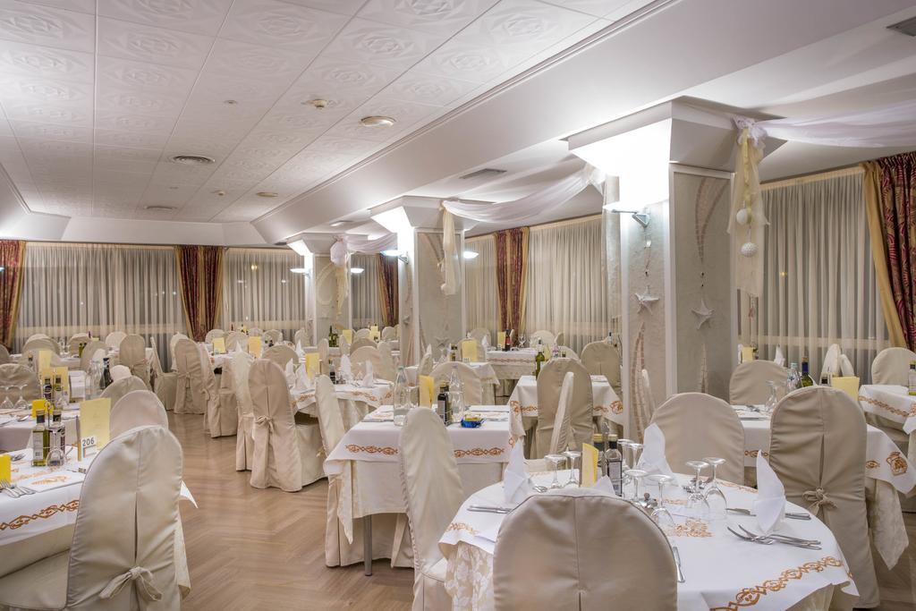 Hotel Feldberg Ριτσόνε Εξωτερικό φωτογραφία